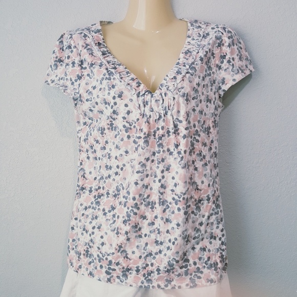 LOFT Tops - ANN TAYLOR LOFT Pink & Gray Tshirt